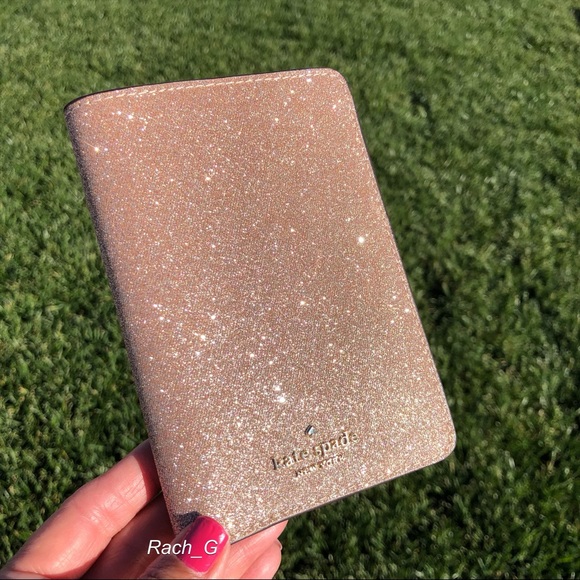 Kate Spade Shimmy Glitter Boxed Travel Set - Picture 6 of 9